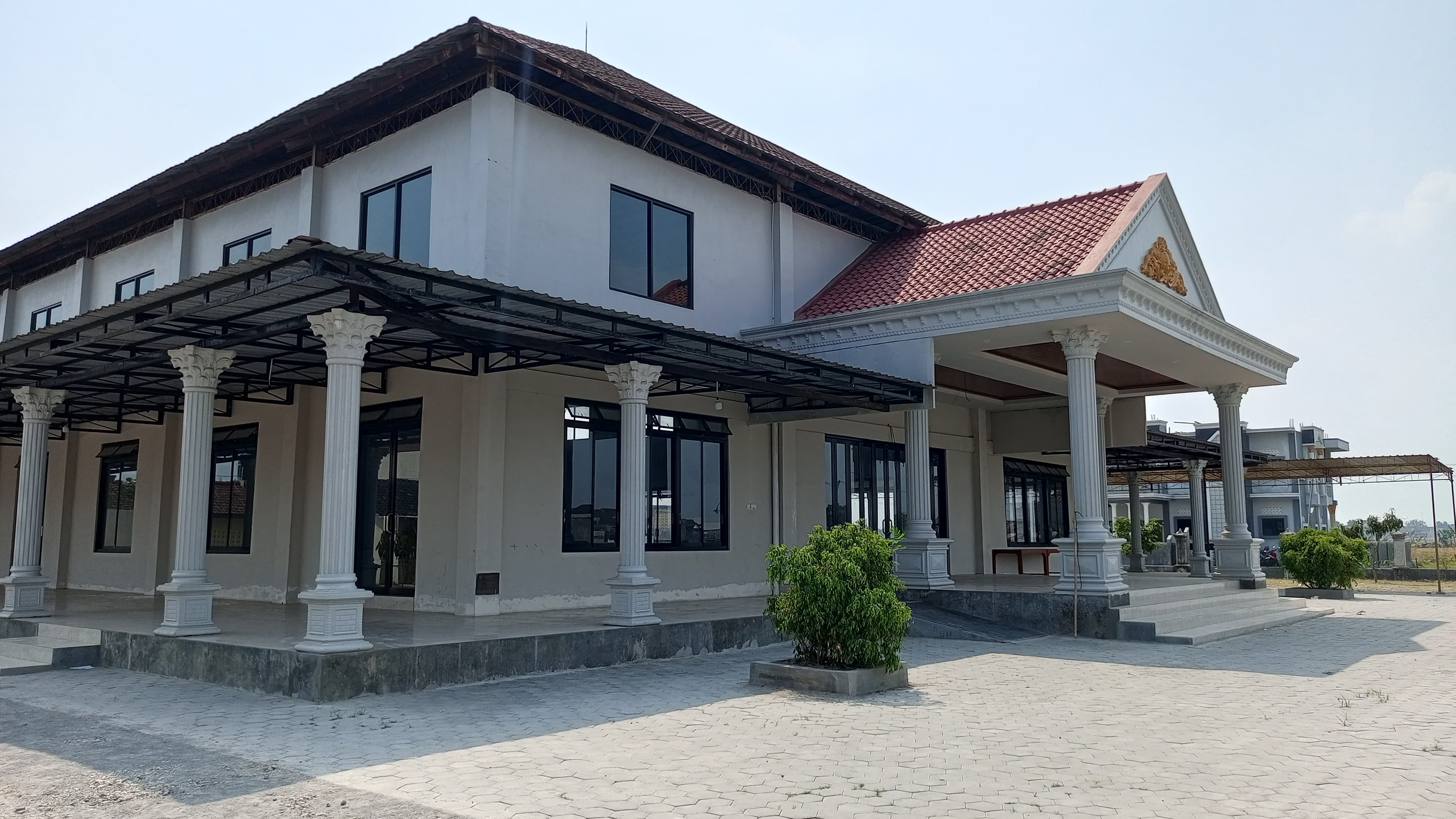 Gedung Serba Guna (1000 orang)